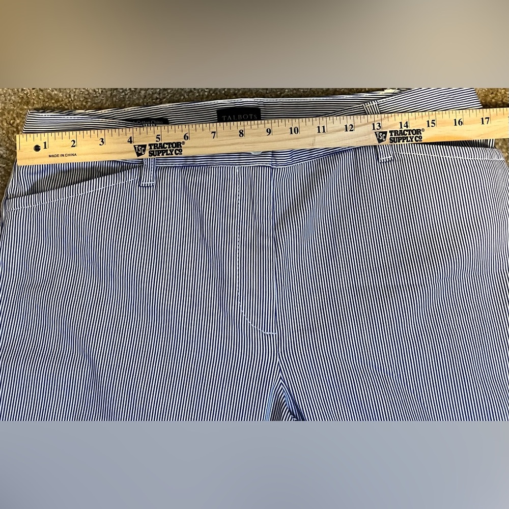 Talbots Stretch Cotton Curvy Fit Pinstripe Chinos size 12P - Picture 8 of 13